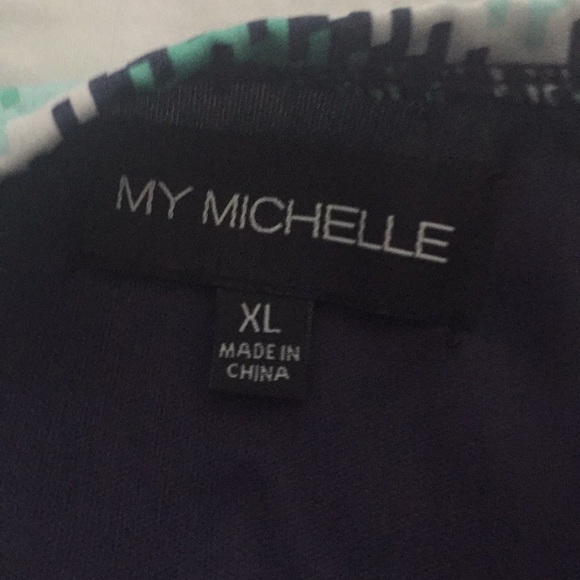 Zigzag dress to hook, line and sinker in! 🐠🦋 - Picture 5 of 5